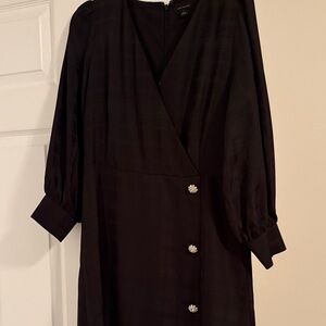 Elegant Black Dress with Button Detail